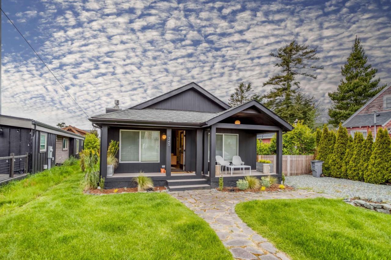 Sprig Dwelling Villa Manzanita Exterior photo