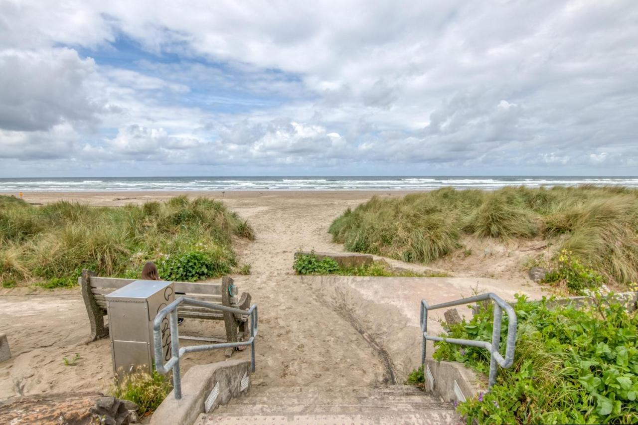 Sprig Dwelling Villa Manzanita Exterior photo