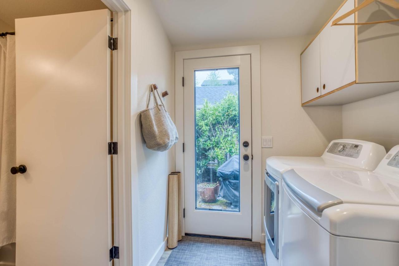 Sprig Dwelling Villa Manzanita Exterior photo